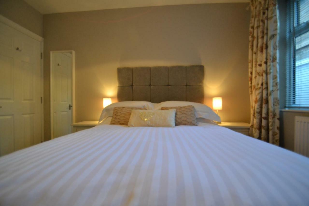Charming 1 Bed Riverside Apartment Chester Exterior foto